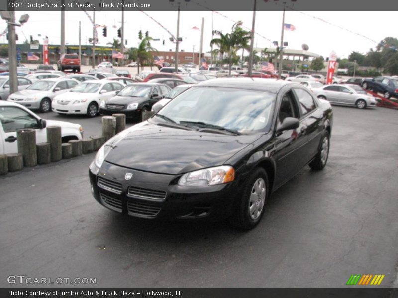 Black / Sandstone 2002 Dodge Stratus SE Sedan