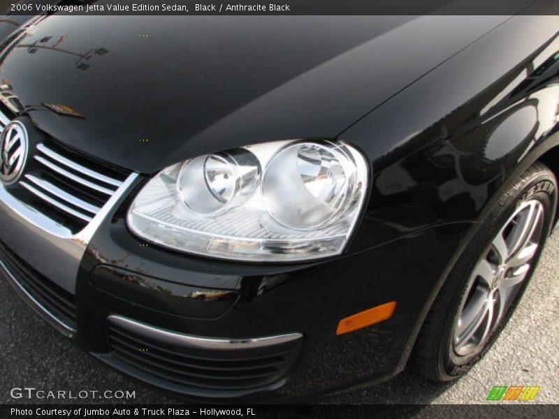 Black / Anthracite Black 2006 Volkswagen Jetta Value Edition Sedan