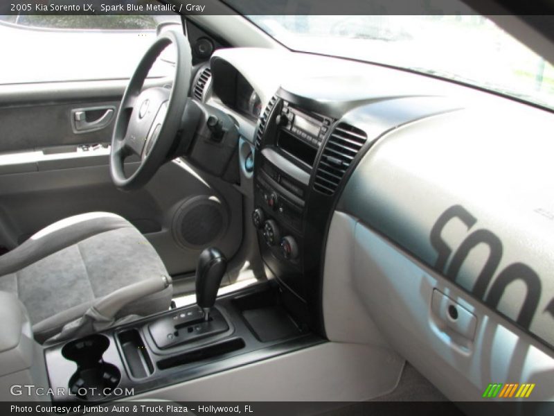 Spark Blue Metallic / Gray 2005 Kia Sorento LX