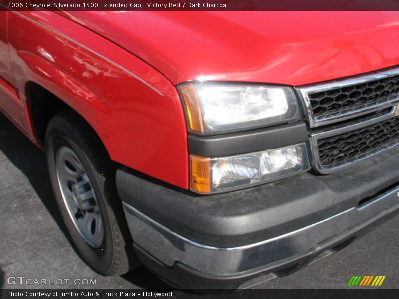 Victory Red / Dark Charcoal 2006 Chevrolet Silverado 1500 Extended Cab