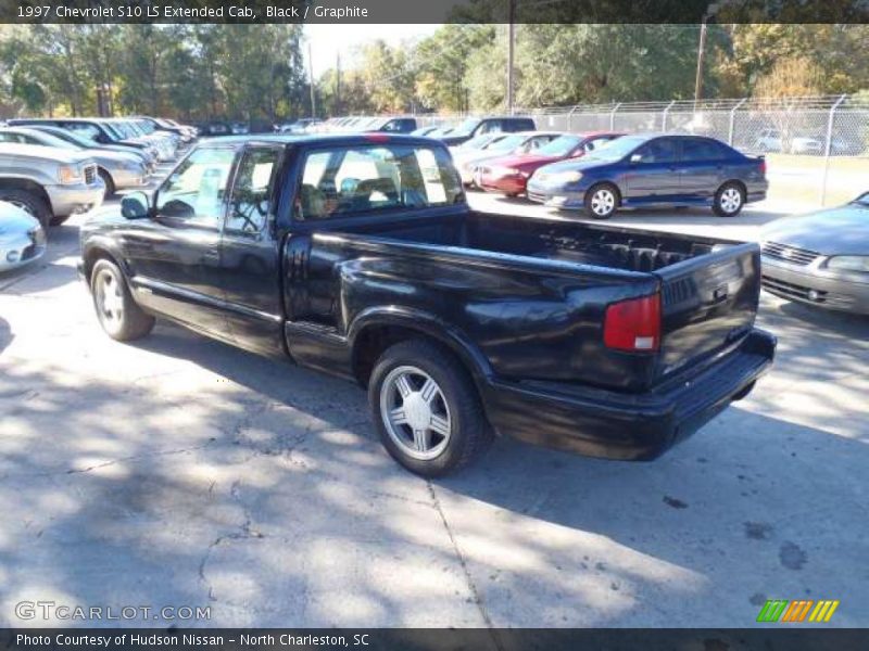 Black / Graphite 1997 Chevrolet S10 LS Extended Cab