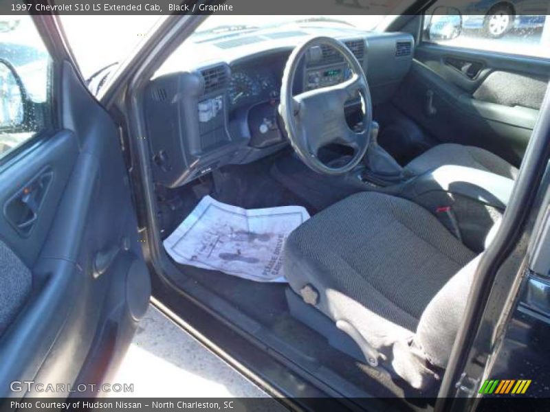 Black / Graphite 1997 Chevrolet S10 LS Extended Cab