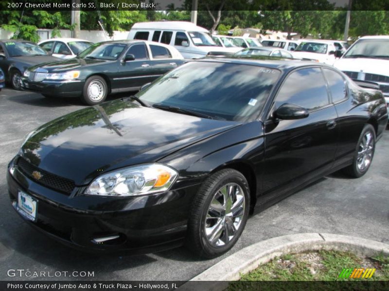 Front 3/4 View of 2007 Monte Carlo SS