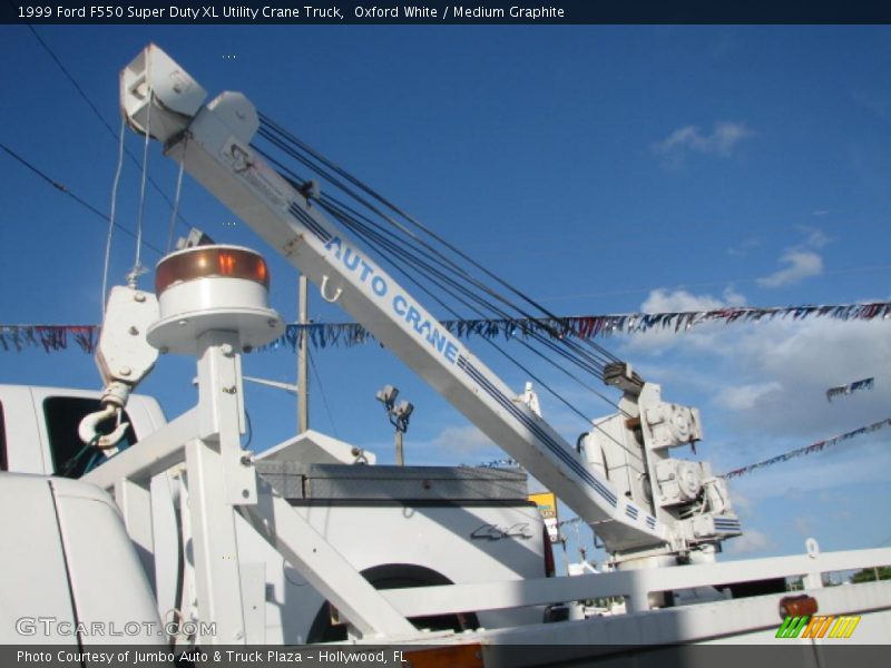  1999 F550 Super Duty XL Utility Crane Truck Oxford White