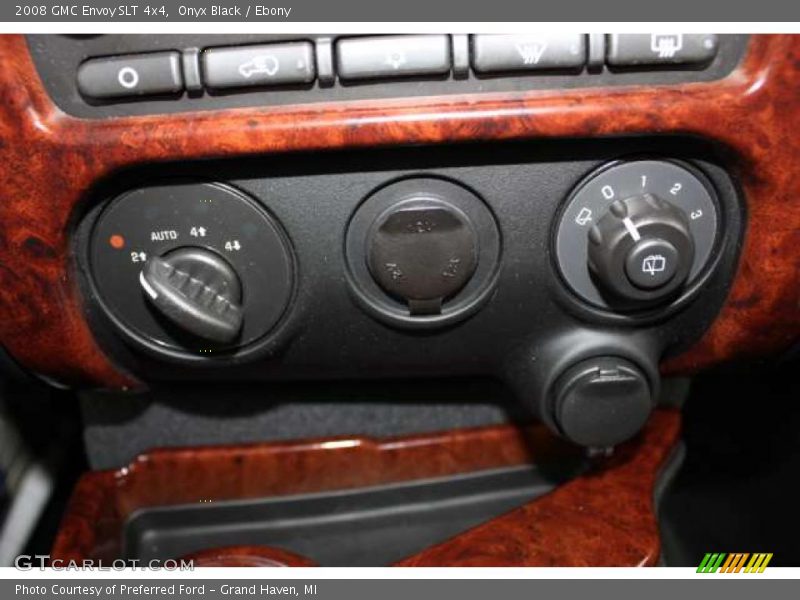 Onyx Black / Ebony 2008 GMC Envoy SLT 4x4