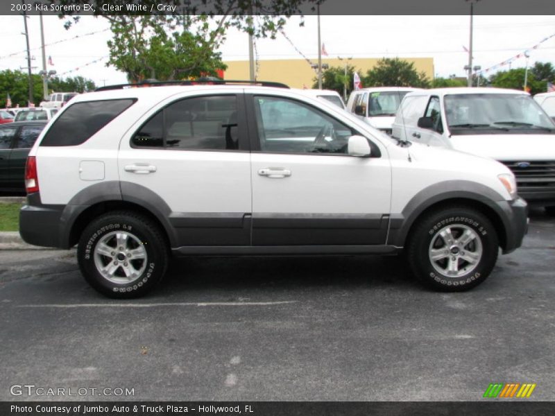 Clear White / Gray 2003 Kia Sorento EX