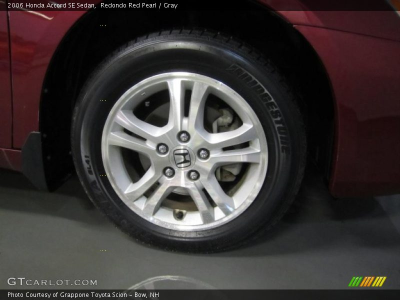  2006 Accord SE Sedan Wheel