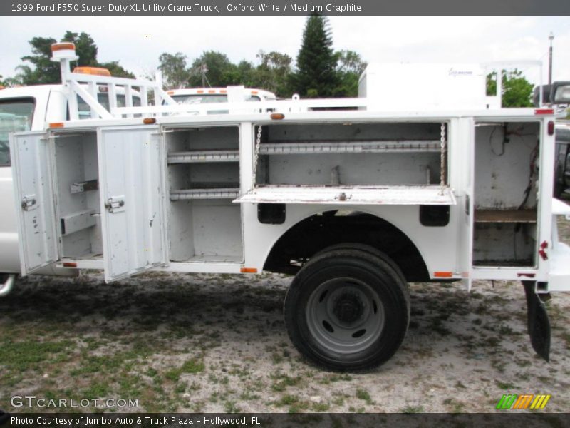 1999 F550 Super Duty XL Utility Crane Truck Oxford White