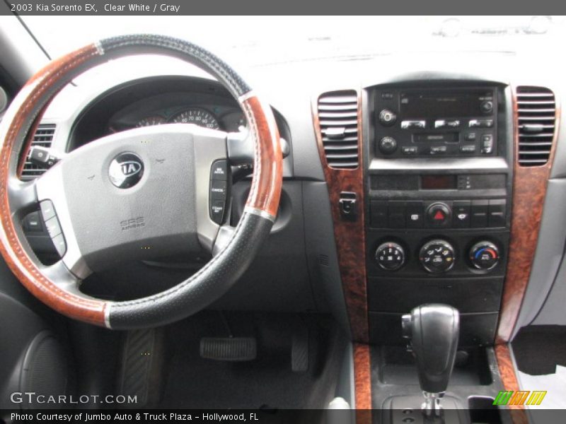Clear White / Gray 2003 Kia Sorento EX
