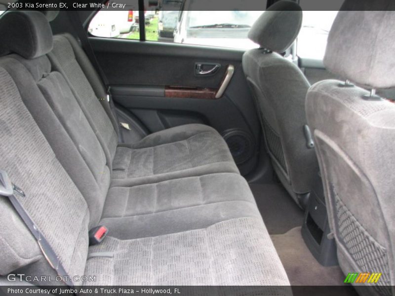 Clear White / Gray 2003 Kia Sorento EX