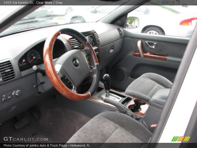 Clear White / Gray 2003 Kia Sorento EX