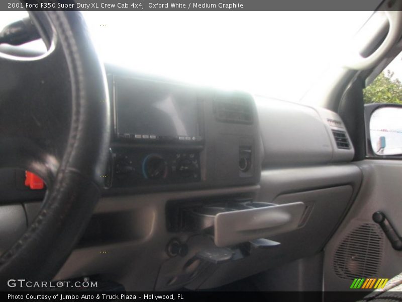 Oxford White / Medium Graphite 2001 Ford F350 Super Duty XL Crew Cab 4x4