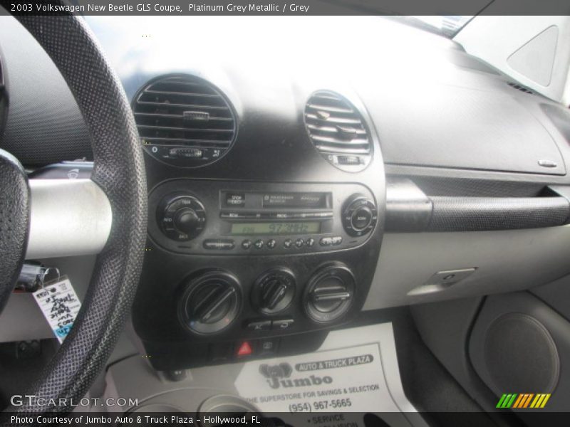 Platinum Grey Metallic / Grey 2003 Volkswagen New Beetle GLS Coupe