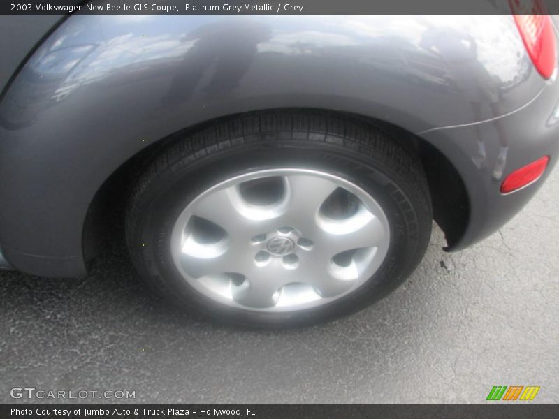 Platinum Grey Metallic / Grey 2003 Volkswagen New Beetle GLS Coupe