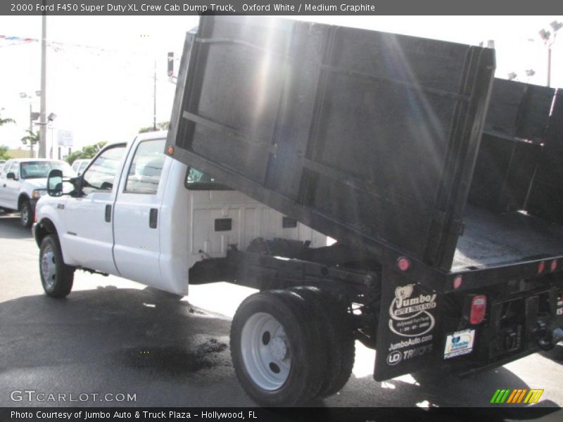 Oxford White / Medium Graphite 2000 Ford F450 Super Duty XL Crew Cab Dump Truck