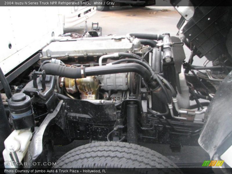  2004 N Series Truck NPR Refrigerated Truck Engine - 5.2 Liter OHC 16-Valve Isuzu Turbo-Diesel 4 Cylinder