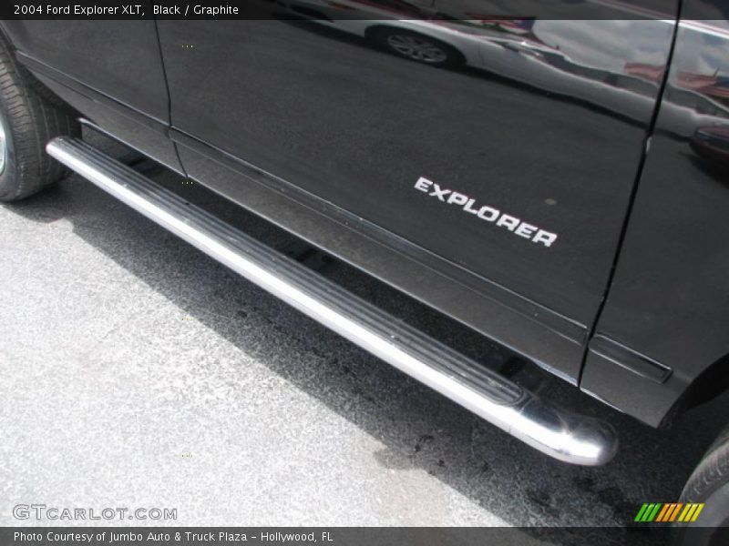 Black / Graphite 2004 Ford Explorer XLT
