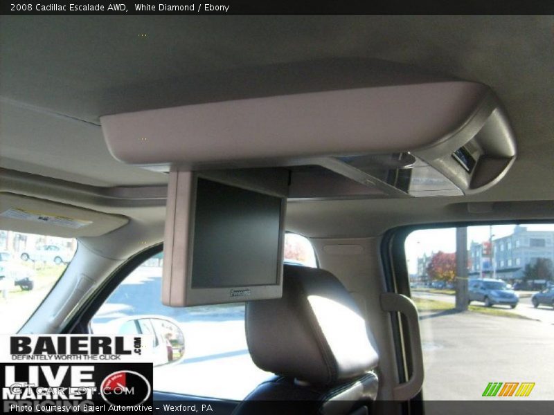 White Diamond / Ebony 2008 Cadillac Escalade AWD