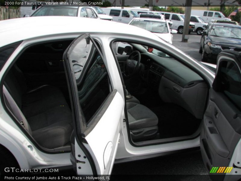 Vibrant White / Medium Graphite 2000 Ford Taurus LX