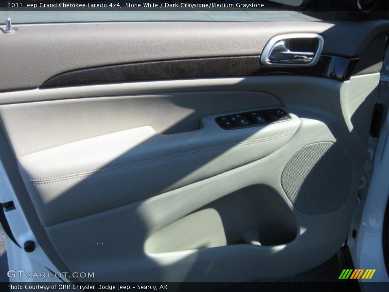 Stone White / Dark Graystone/Medium Graystone 2011 Jeep Grand Cherokee Laredo 4x4