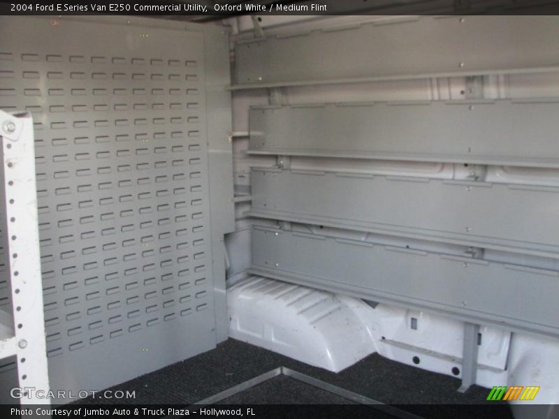  2004 E Series Van E250 Commercial Utility Medium Flint Interior