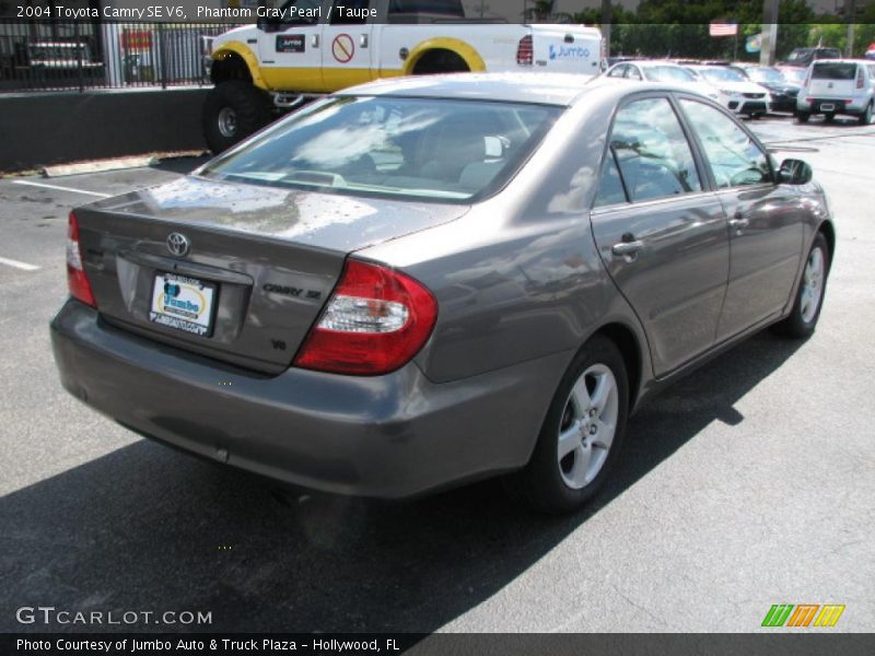 Phantom Gray Pearl / Taupe 2004 Toyota Camry SE V6