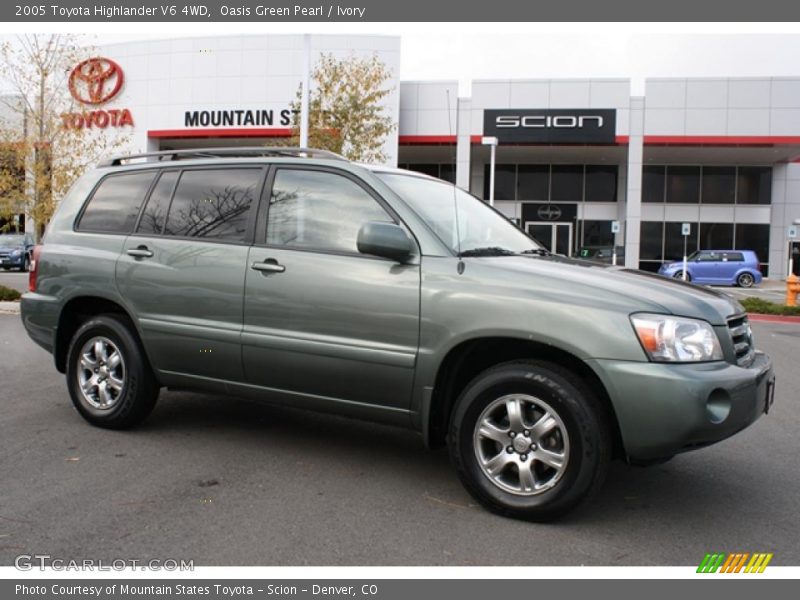 Oasis Green Pearl / Ivory 2005 Toyota Highlander V6 4WD