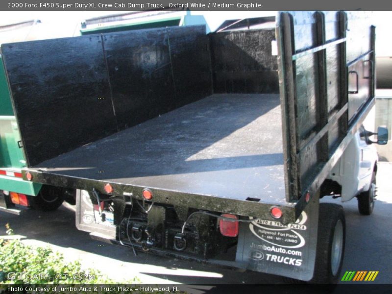 Oxford White / Medium Graphite 2000 Ford F450 Super Duty XL Crew Cab Dump Truck