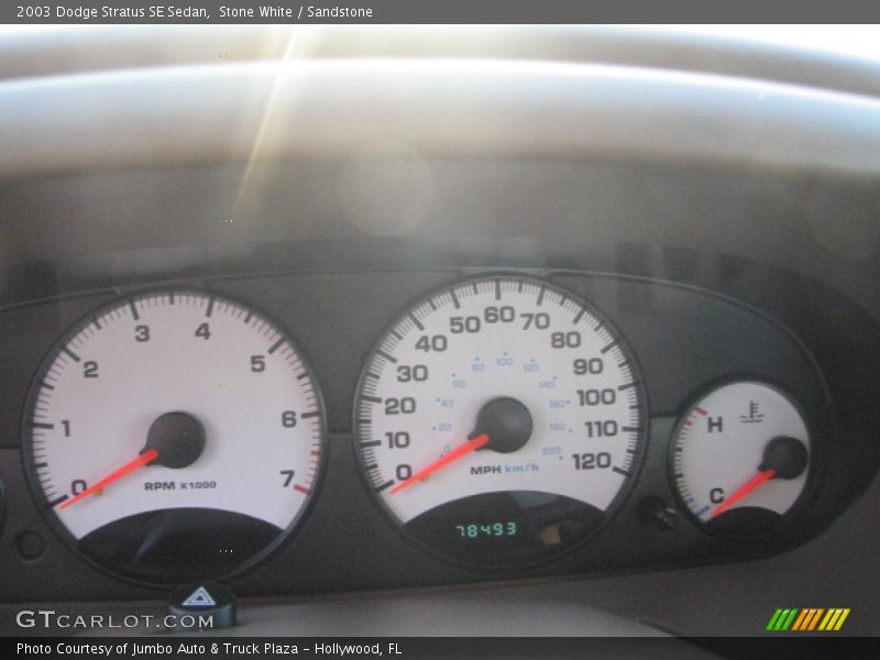 Stone White / Sandstone 2003 Dodge Stratus SE Sedan