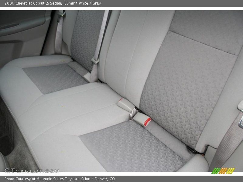 Summit White / Gray 2006 Chevrolet Cobalt LS Sedan