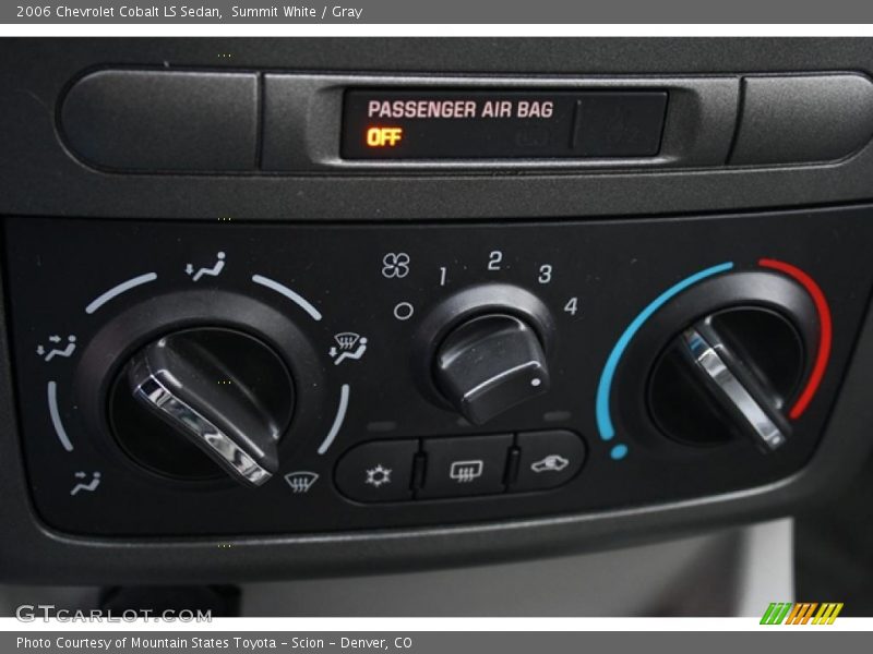Summit White / Gray 2006 Chevrolet Cobalt LS Sedan
