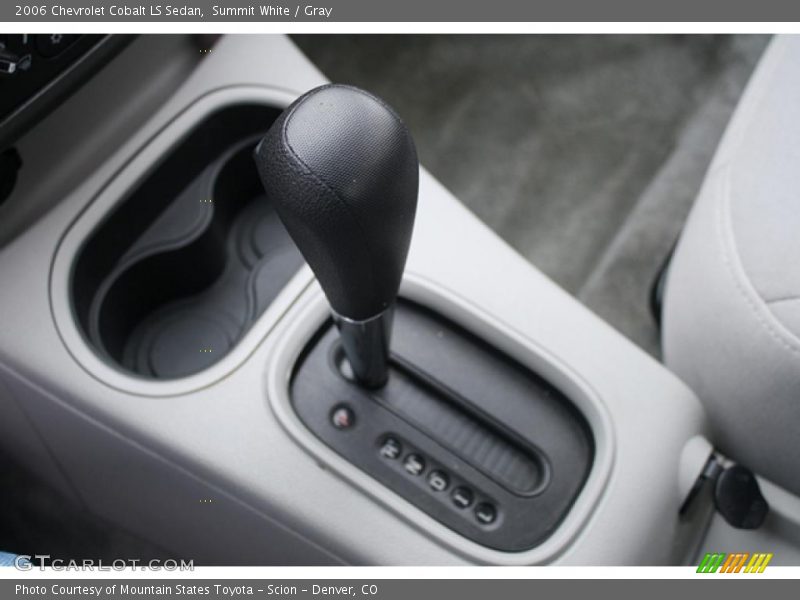 Summit White / Gray 2006 Chevrolet Cobalt LS Sedan