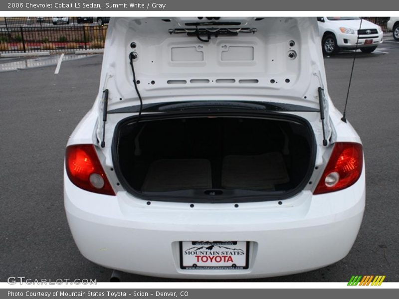 Summit White / Gray 2006 Chevrolet Cobalt LS Sedan