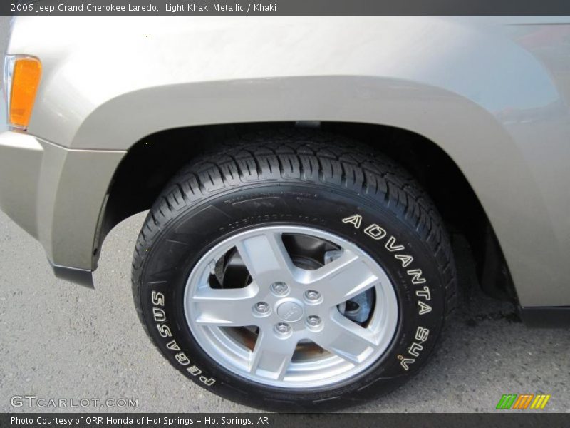 Light Khaki Metallic / Khaki 2006 Jeep Grand Cherokee Laredo