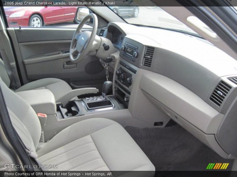 Light Khaki Metallic / Khaki 2006 Jeep Grand Cherokee Laredo