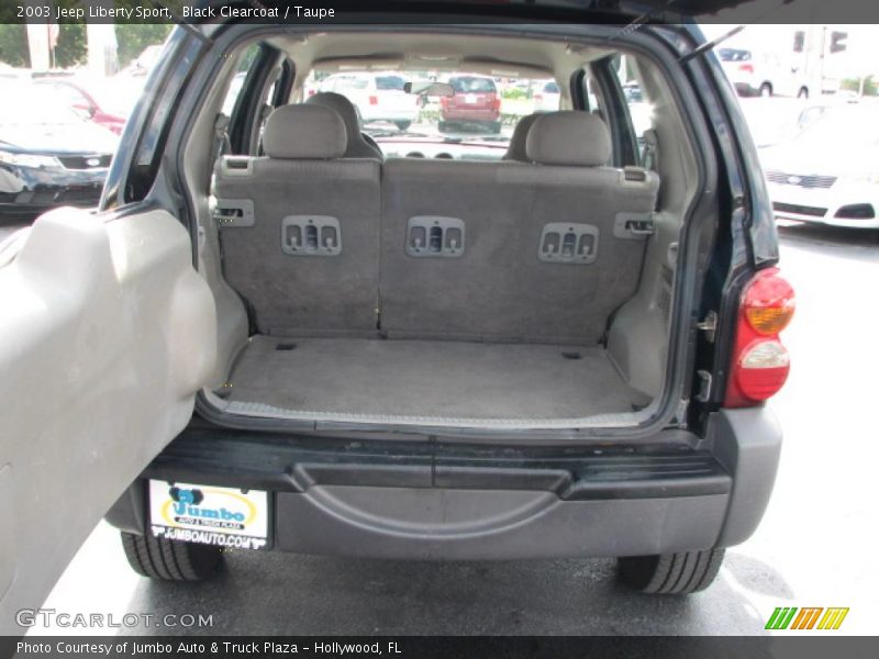  2003 Liberty Sport Trunk