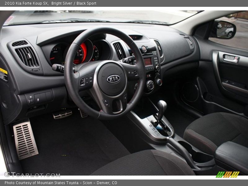  2010 Forte Koup SX Black Sport Interior