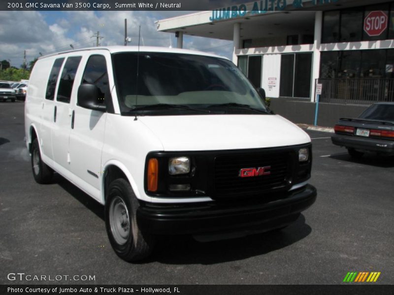 Summit White / Neutral 2001 GMC Savana Van 3500 Cargo