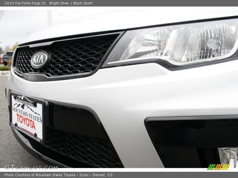 Bright Silver / Black Sport 2010 Kia Forte Koup SX