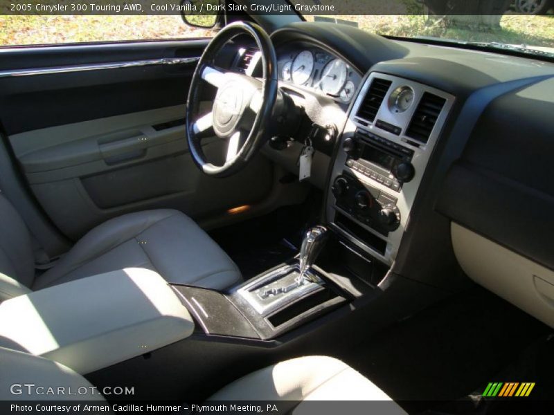 Cool Vanilla / Dark Slate Gray/Light Graystone 2005 Chrysler 300 Touring AWD