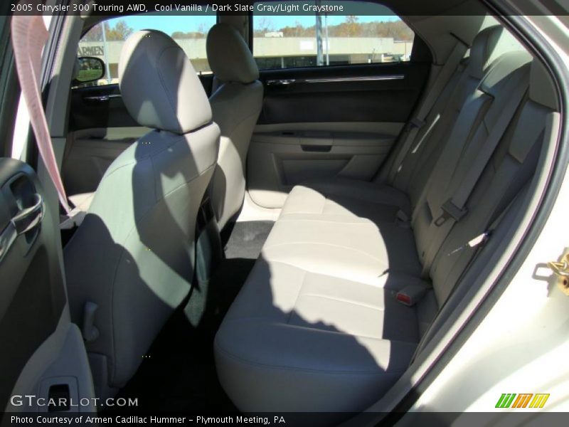 Cool Vanilla / Dark Slate Gray/Light Graystone 2005 Chrysler 300 Touring AWD