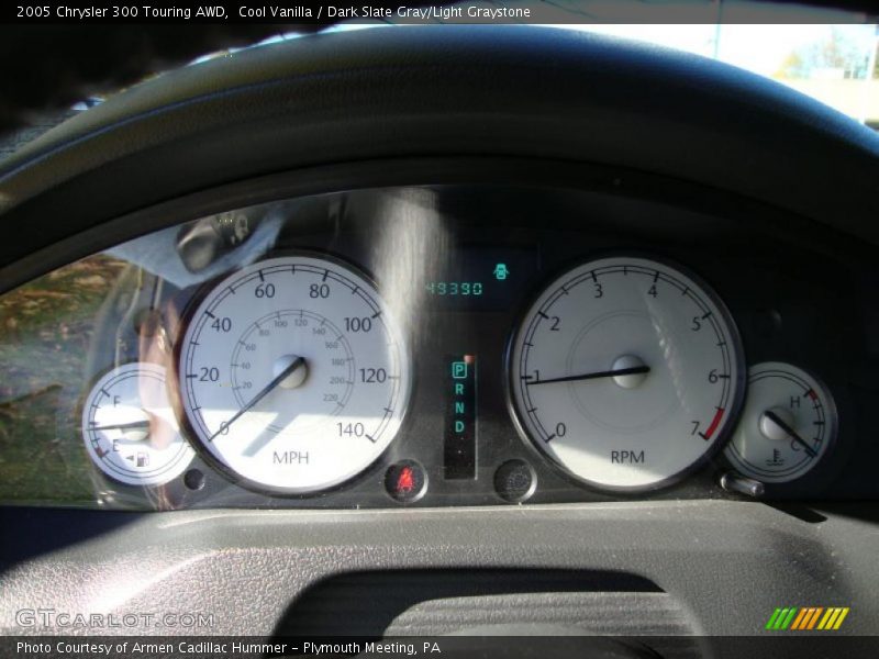 Cool Vanilla / Dark Slate Gray/Light Graystone 2005 Chrysler 300 Touring AWD
