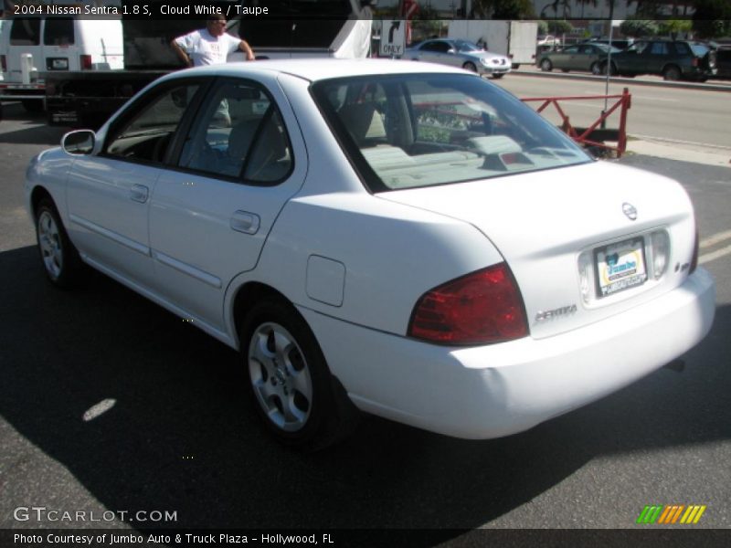 Cloud White / Taupe 2004 Nissan Sentra 1.8 S