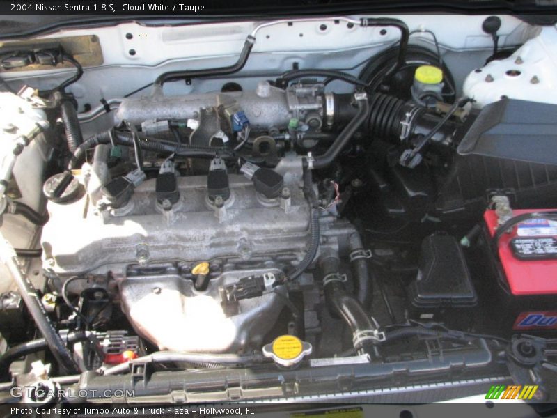 Cloud White / Taupe 2004 Nissan Sentra 1.8 S