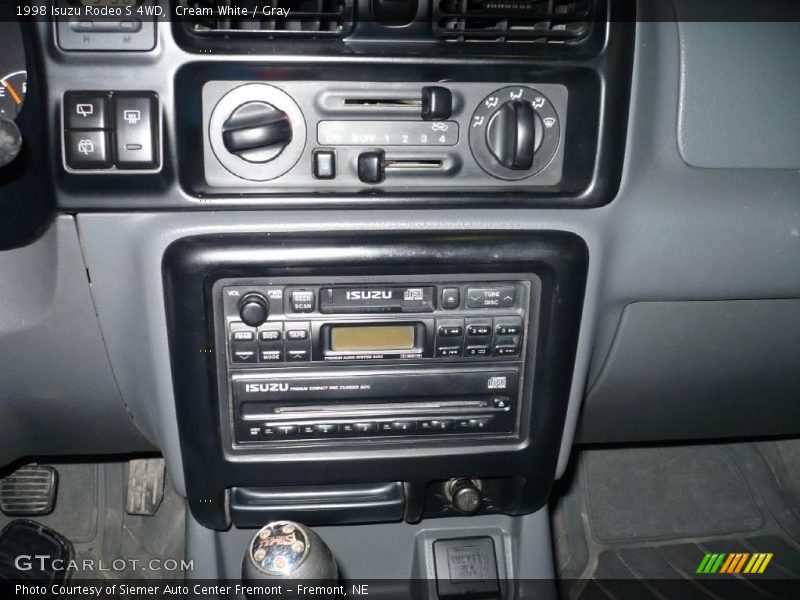 Cream White / Gray 1998 Isuzu Rodeo S 4WD