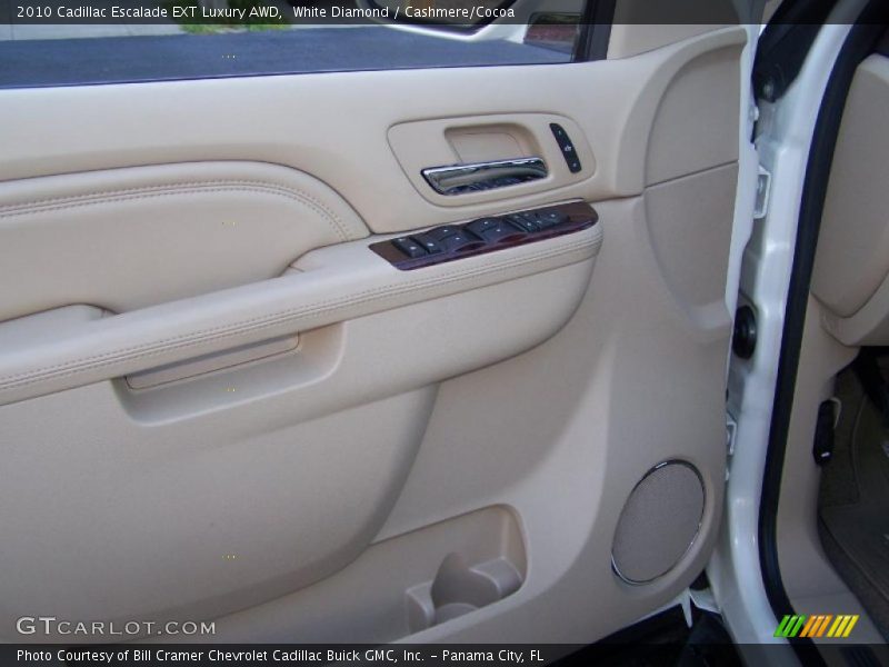 White Diamond / Cashmere/Cocoa 2010 Cadillac Escalade EXT Luxury AWD
