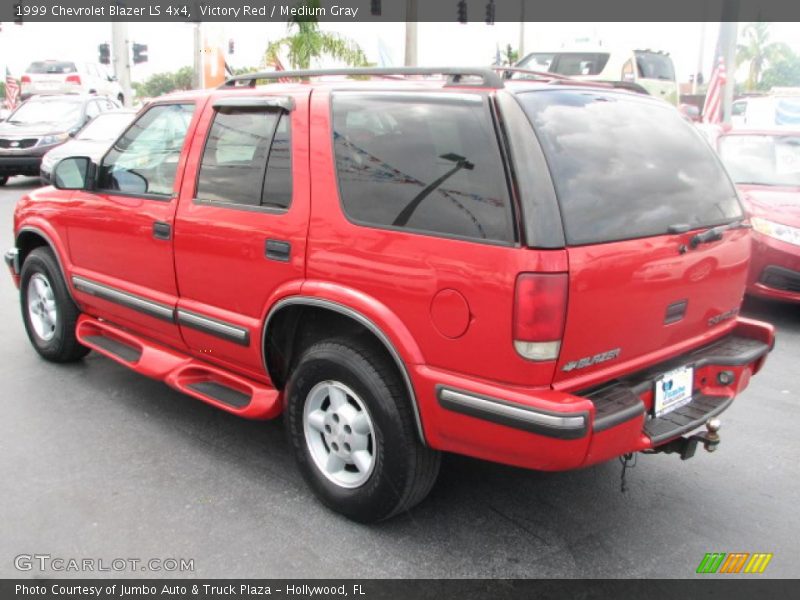 Victory Red / Medium Gray 1999 Chevrolet Blazer LS 4x4