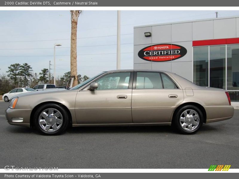 Cashmere / Neutral Shale 2000 Cadillac DeVille DTS