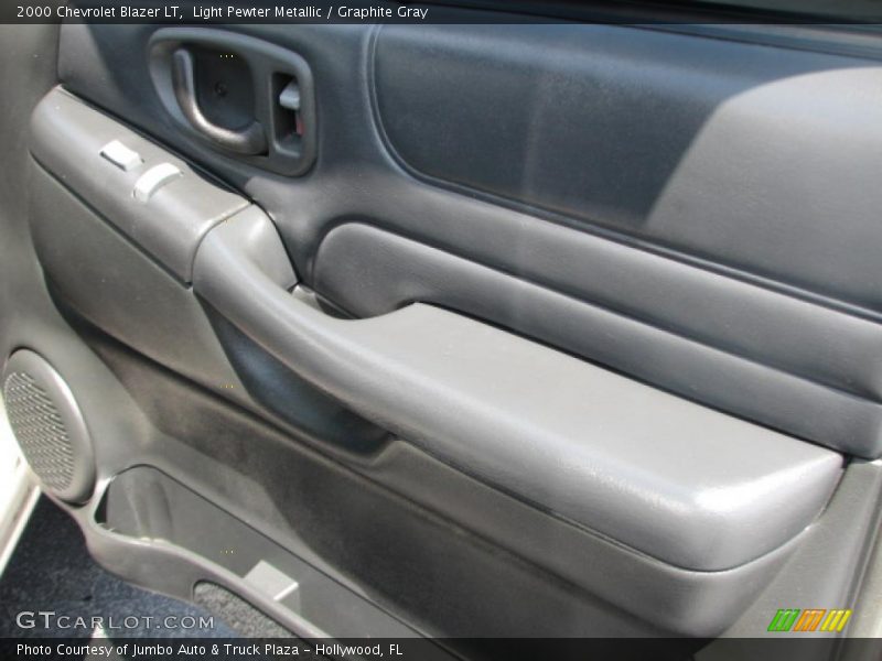 Light Pewter Metallic / Graphite Gray 2000 Chevrolet Blazer LT