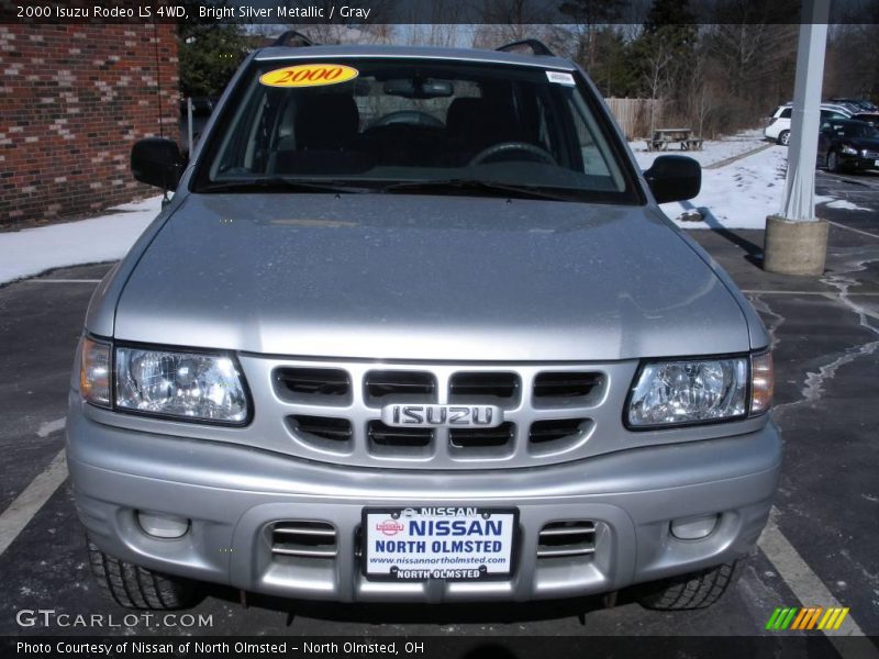 Bright Silver Metallic / Gray 2000 Isuzu Rodeo LS 4WD
